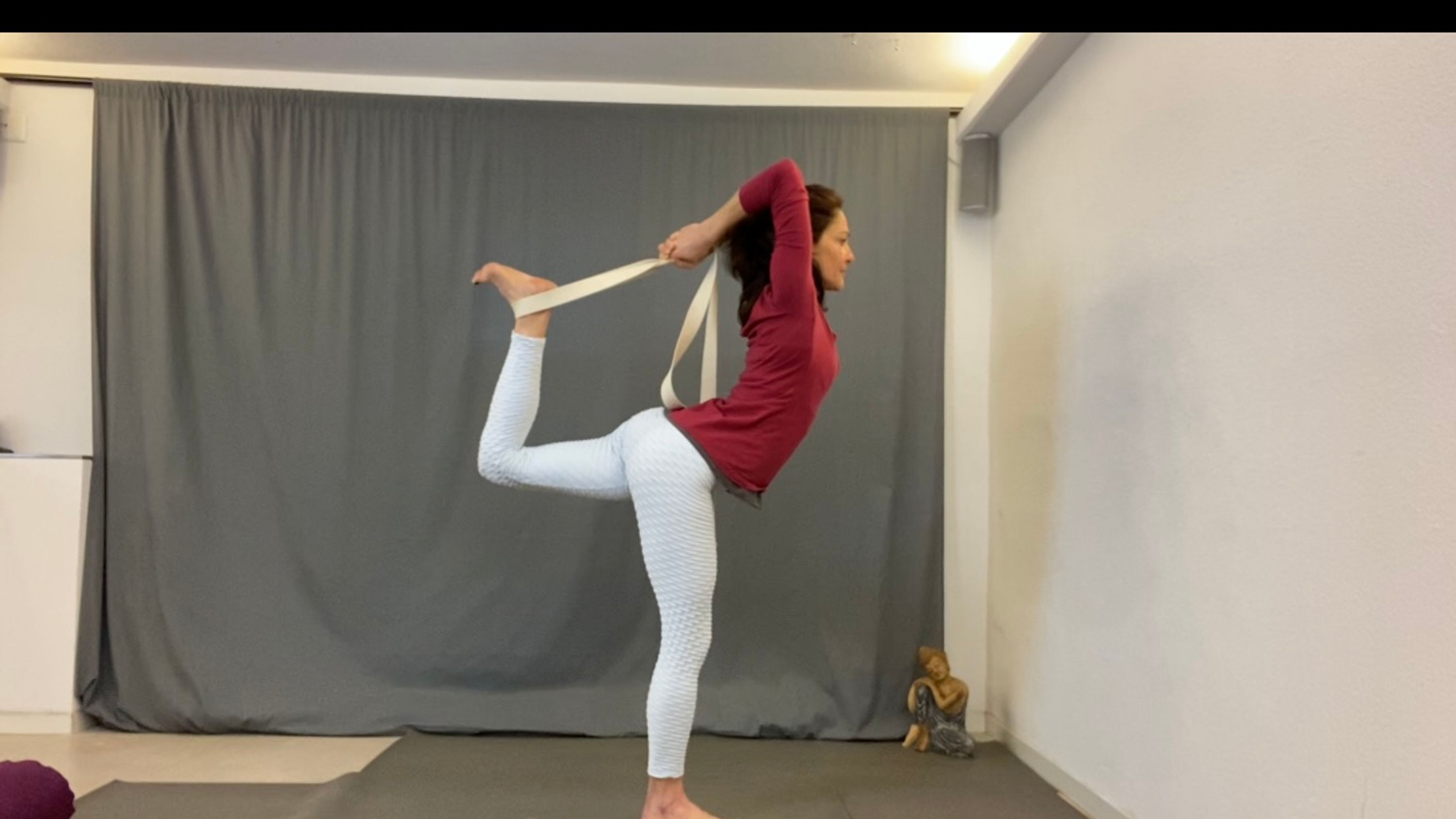 Full Yoga class (90min)
